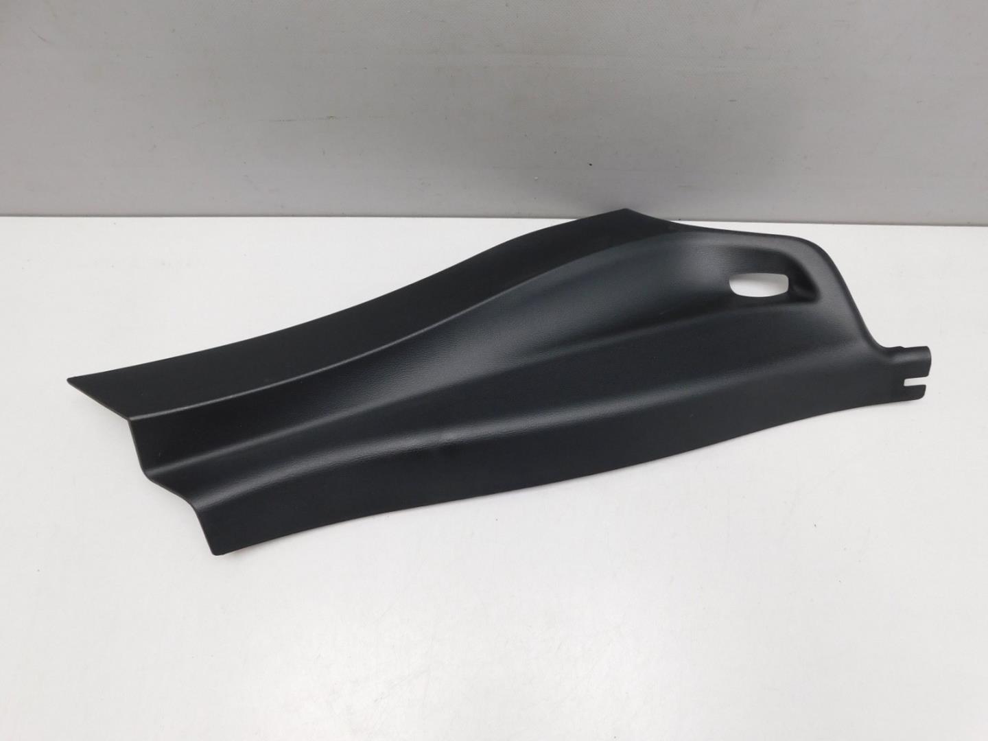 Обшивка стойки