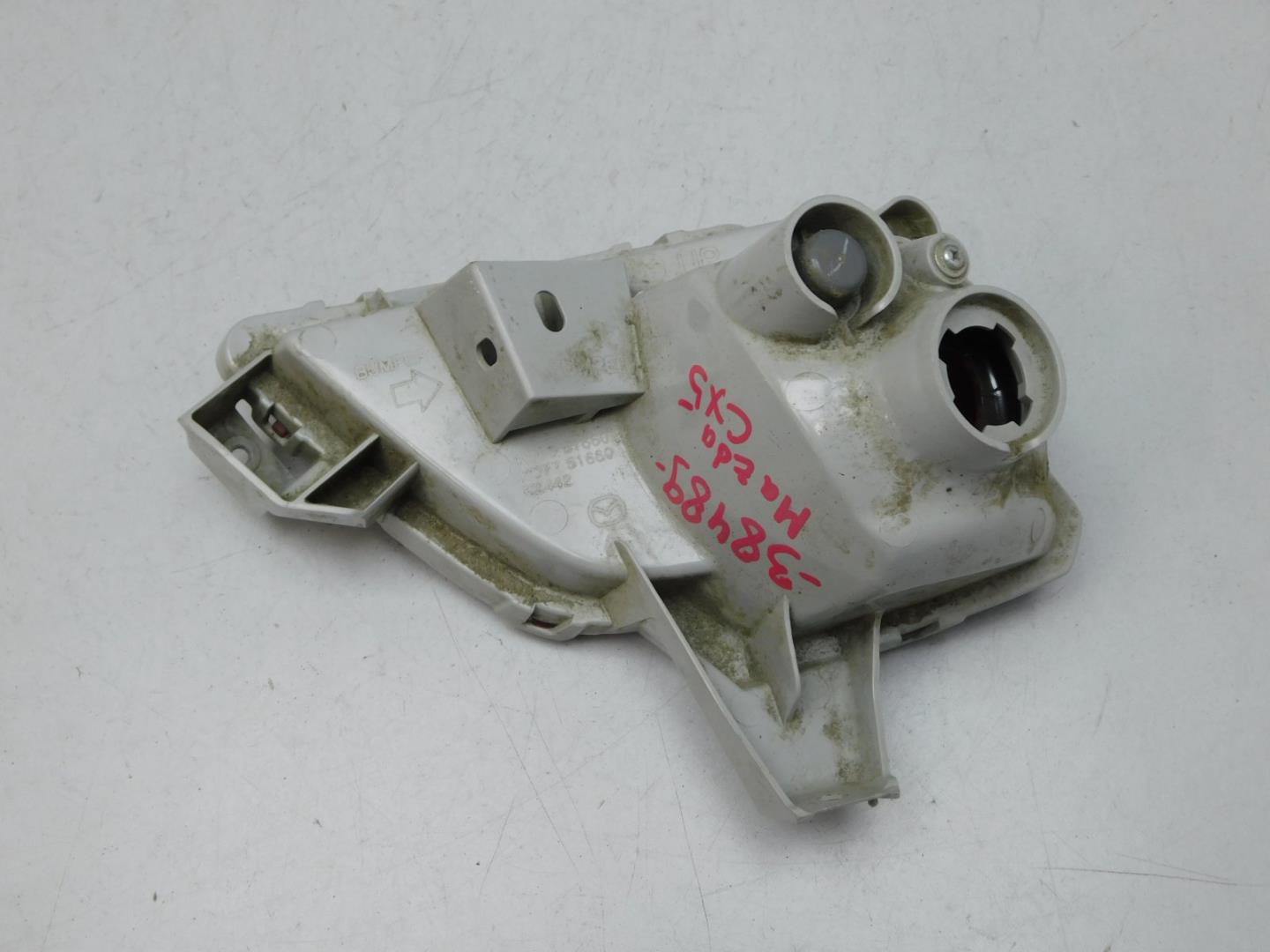 Фонарь задний в бампер левый