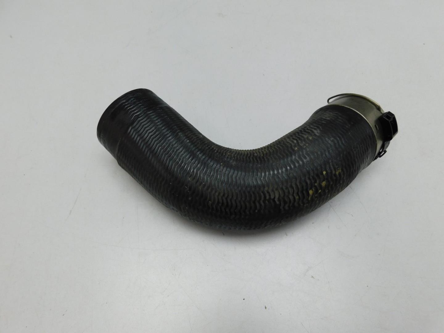 Патрубок интеркулера