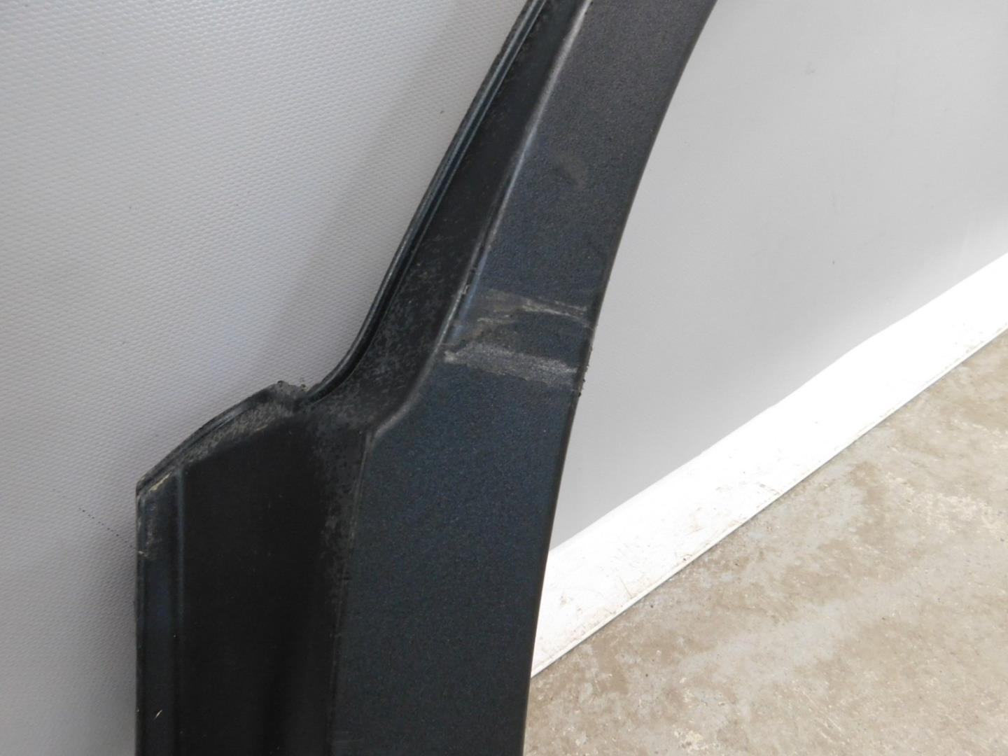 Накладка заднего крыла левого