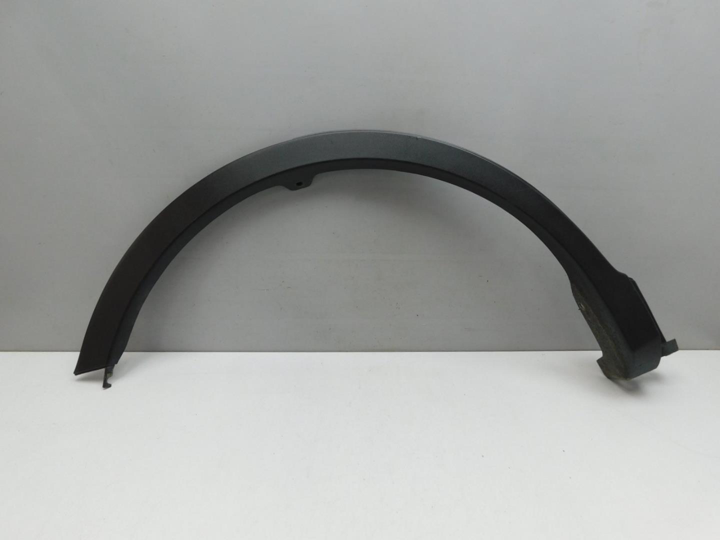 Накладка заднего крыла правого