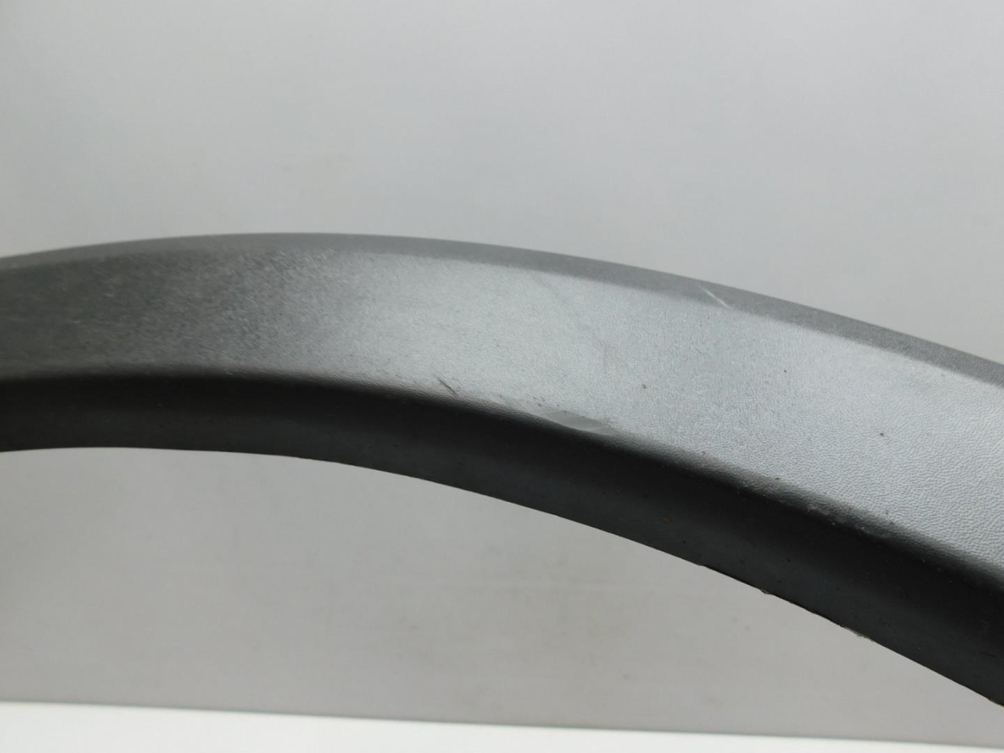 Накладка заднего крыла правого