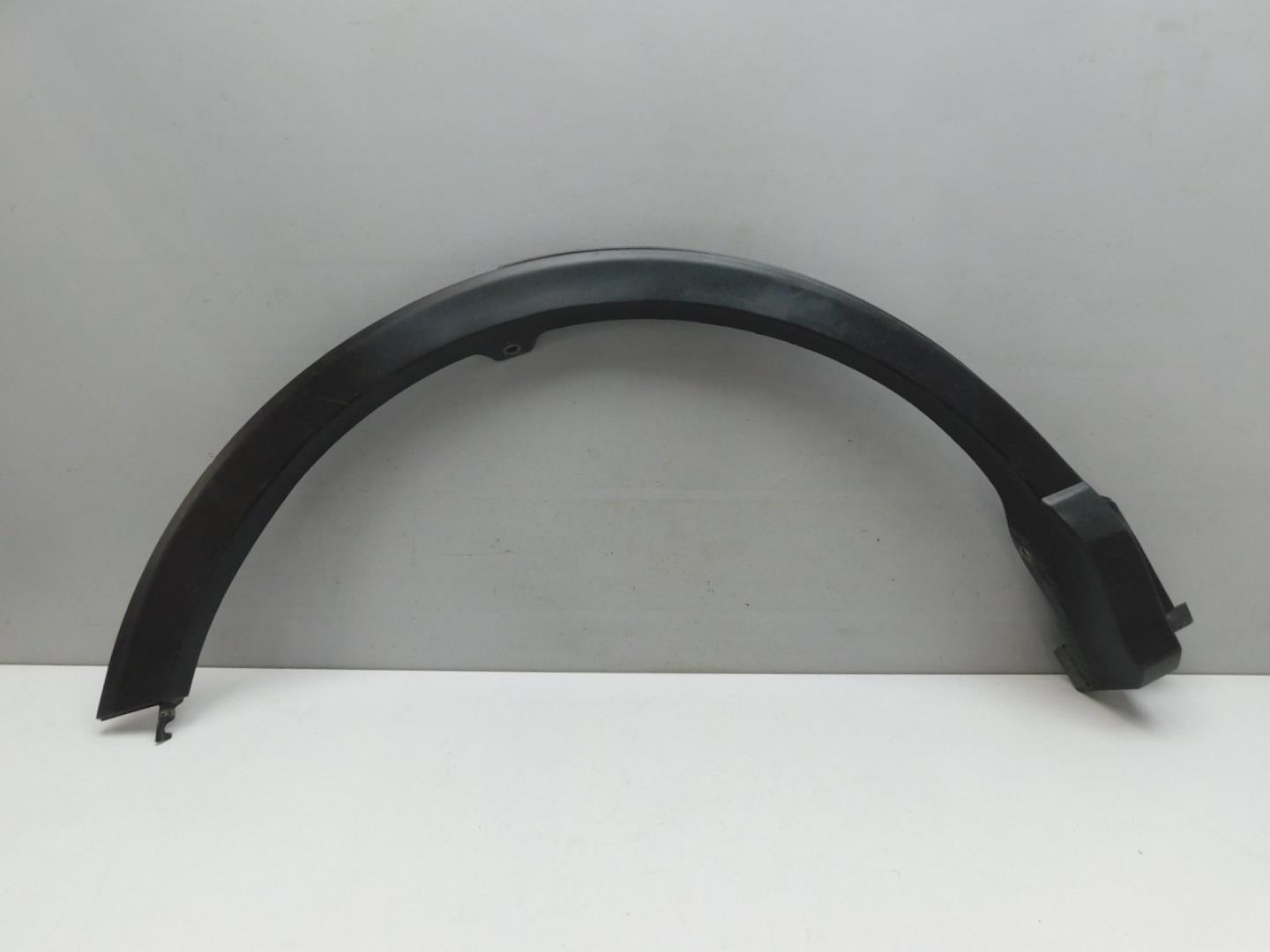 Накладка заднего крыла правого