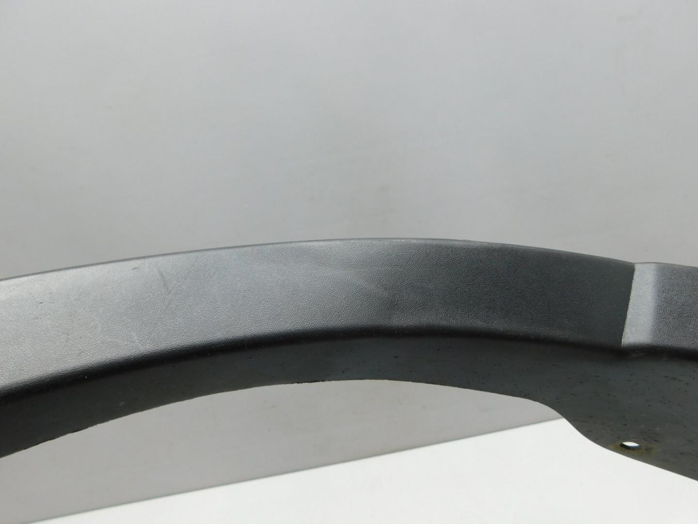 Накладка заднего крыла правого