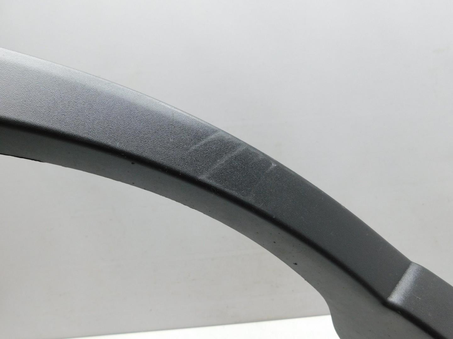 Накладка заднего крыла правого