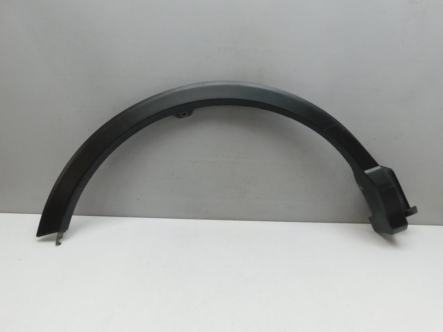 Накладка заднего крыла правого