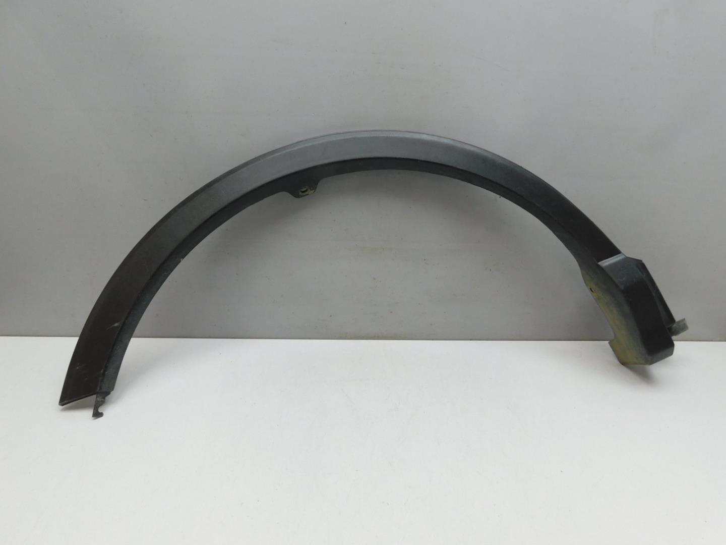 Накладка заднего крыла правого