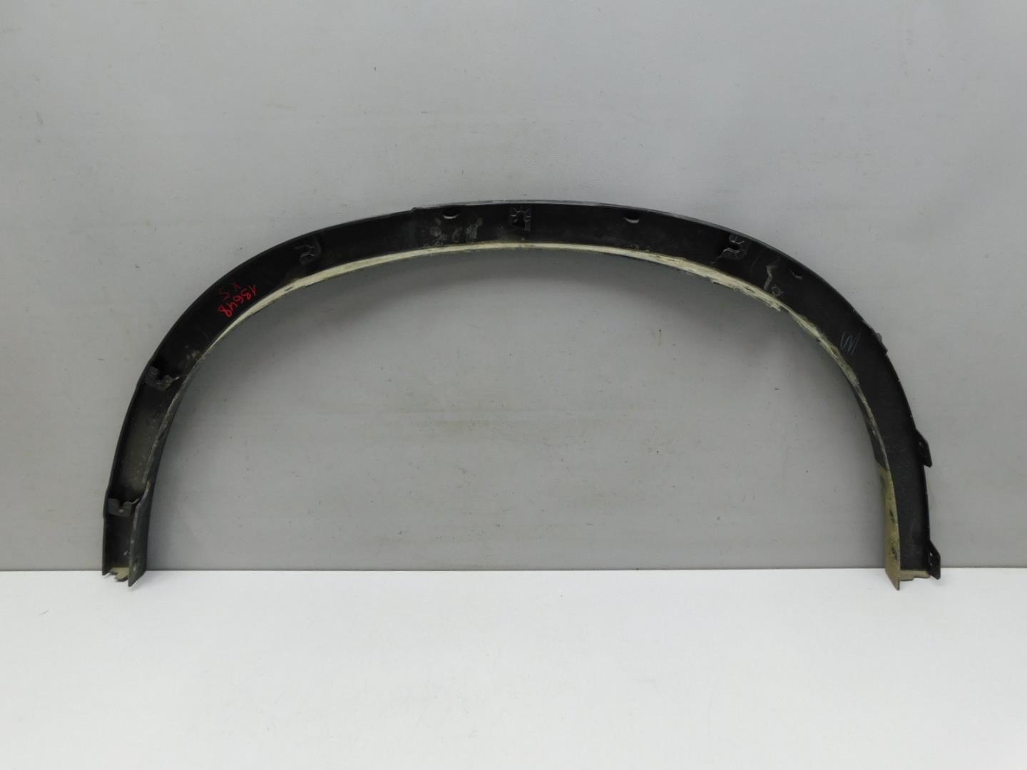 Накладка заднего крыла правого