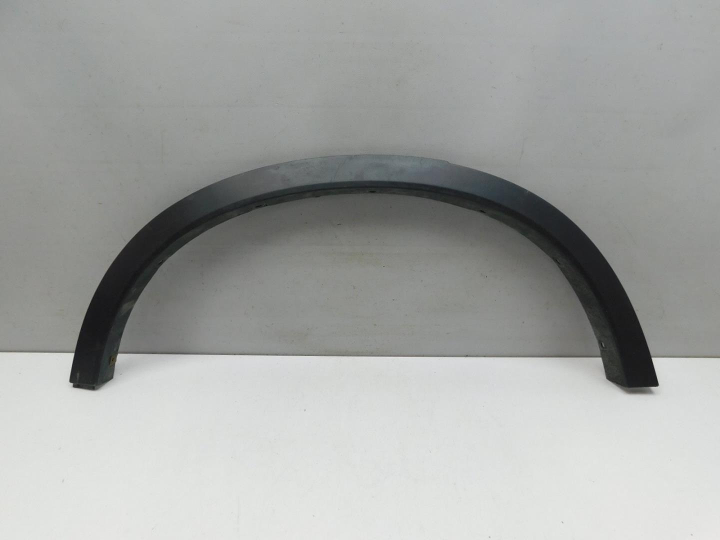 Накладка заднего крыла правого