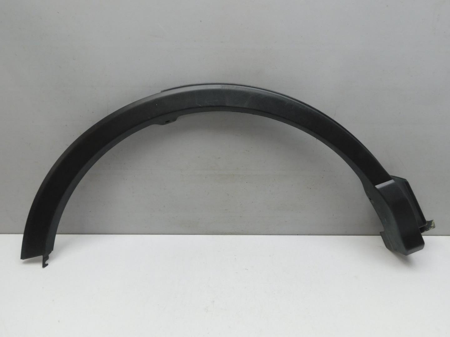 Накладка заднего крыла правого