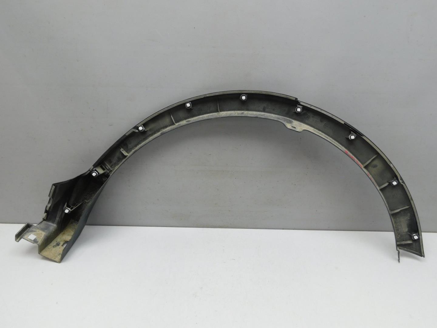 Накладка заднего крыла правого