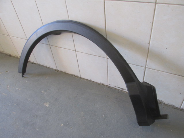 Накладка заднего крыла правого
