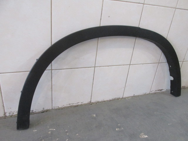 Накладка заднего крыла правого