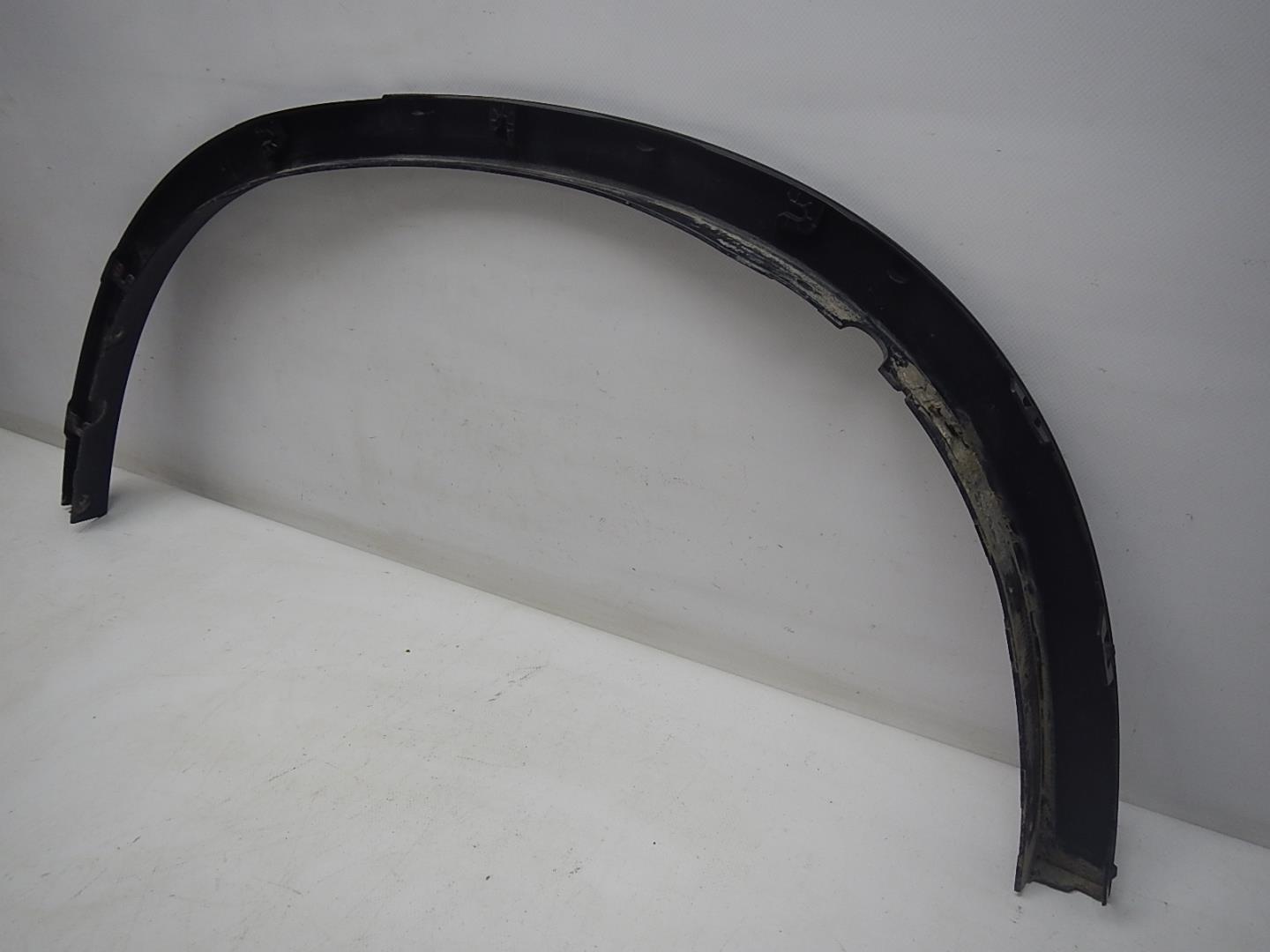 Накладка заднего крыла правого