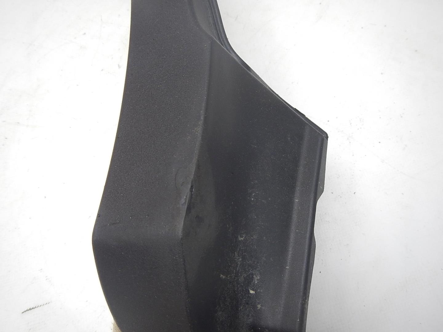 Накладка заднего крыла правого