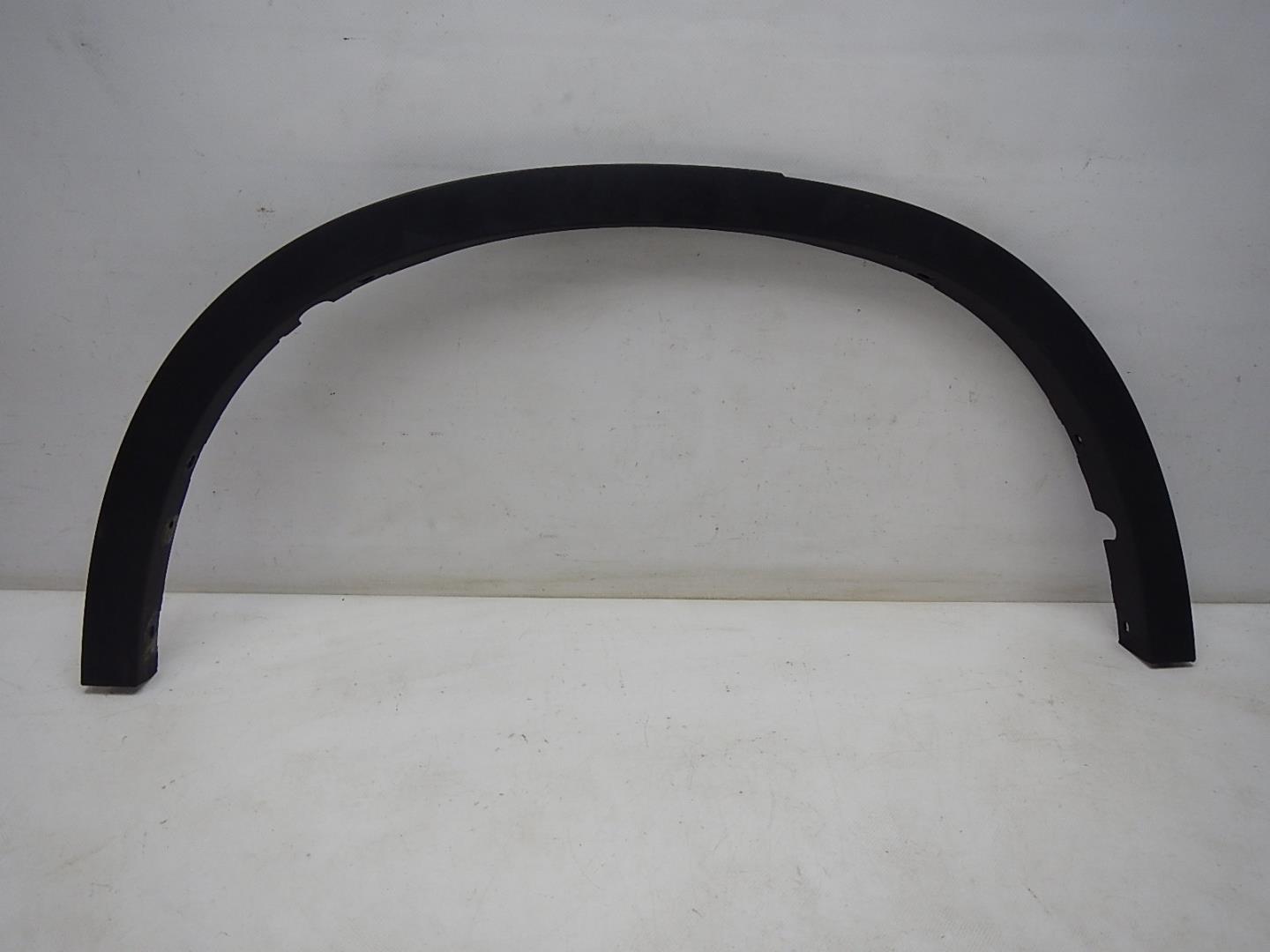 Накладка заднего крыла правого