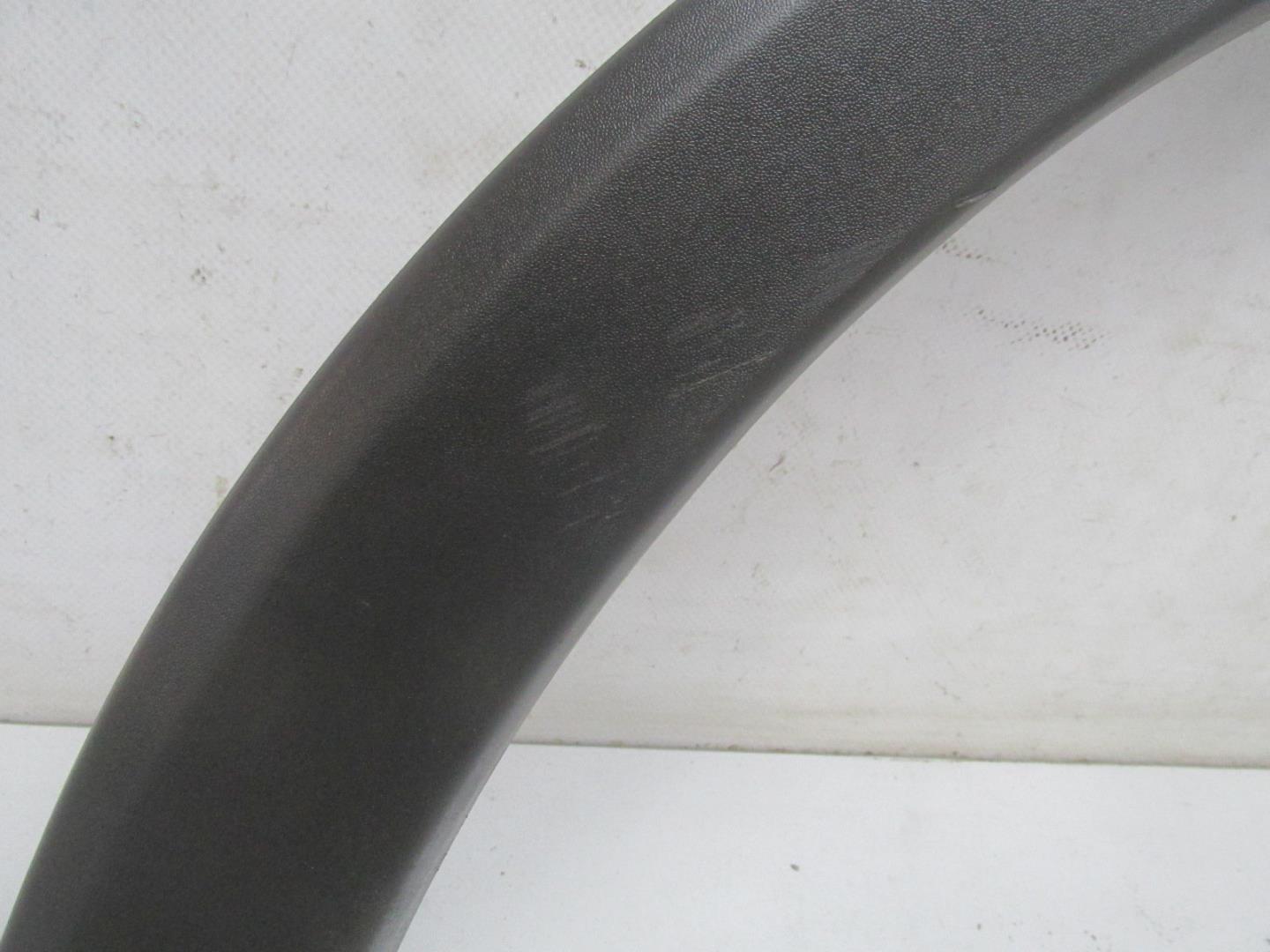 Накладка заднего крыла правого