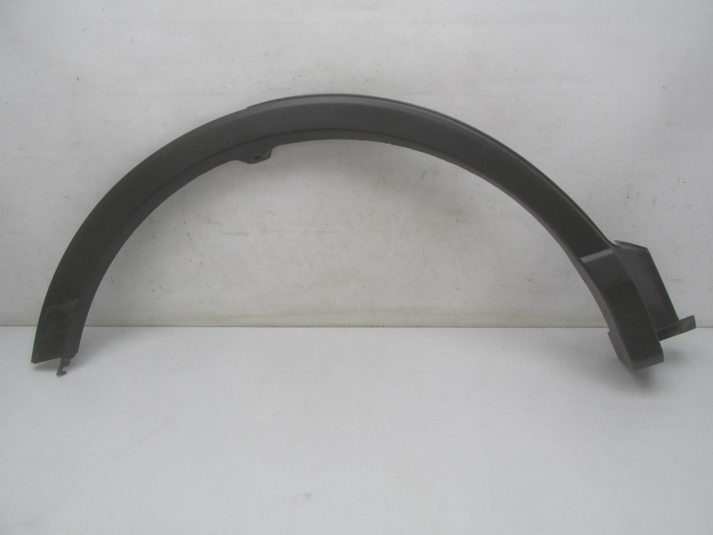 Накладка заднего крыла правого