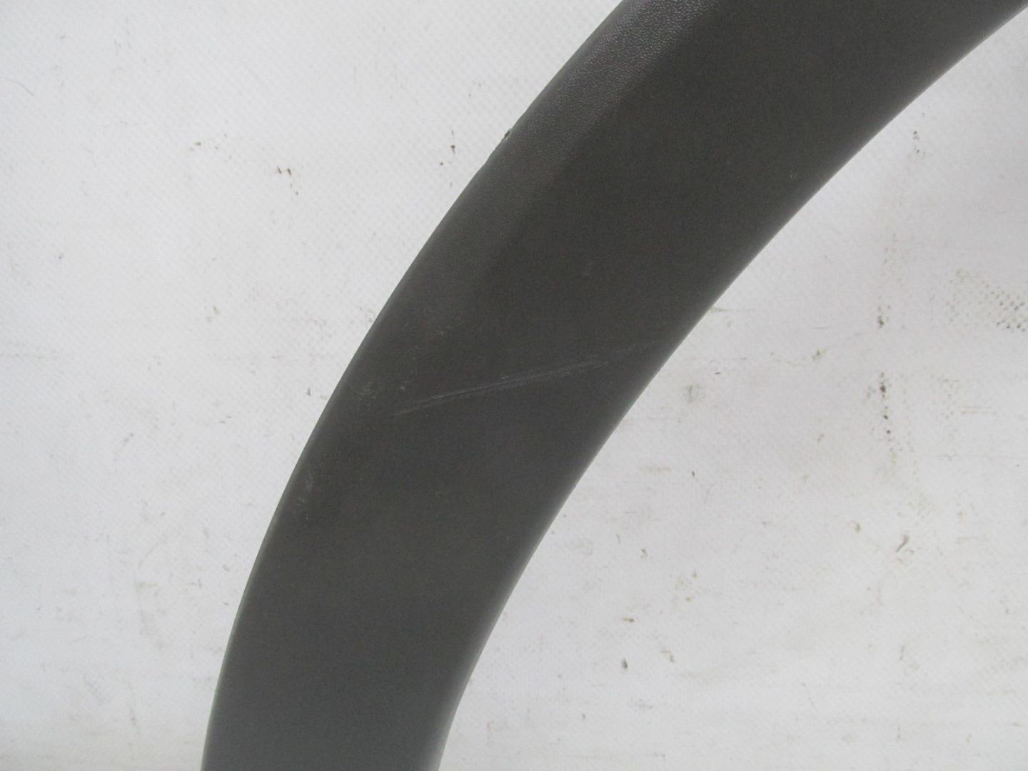 Накладка заднего крыла правого