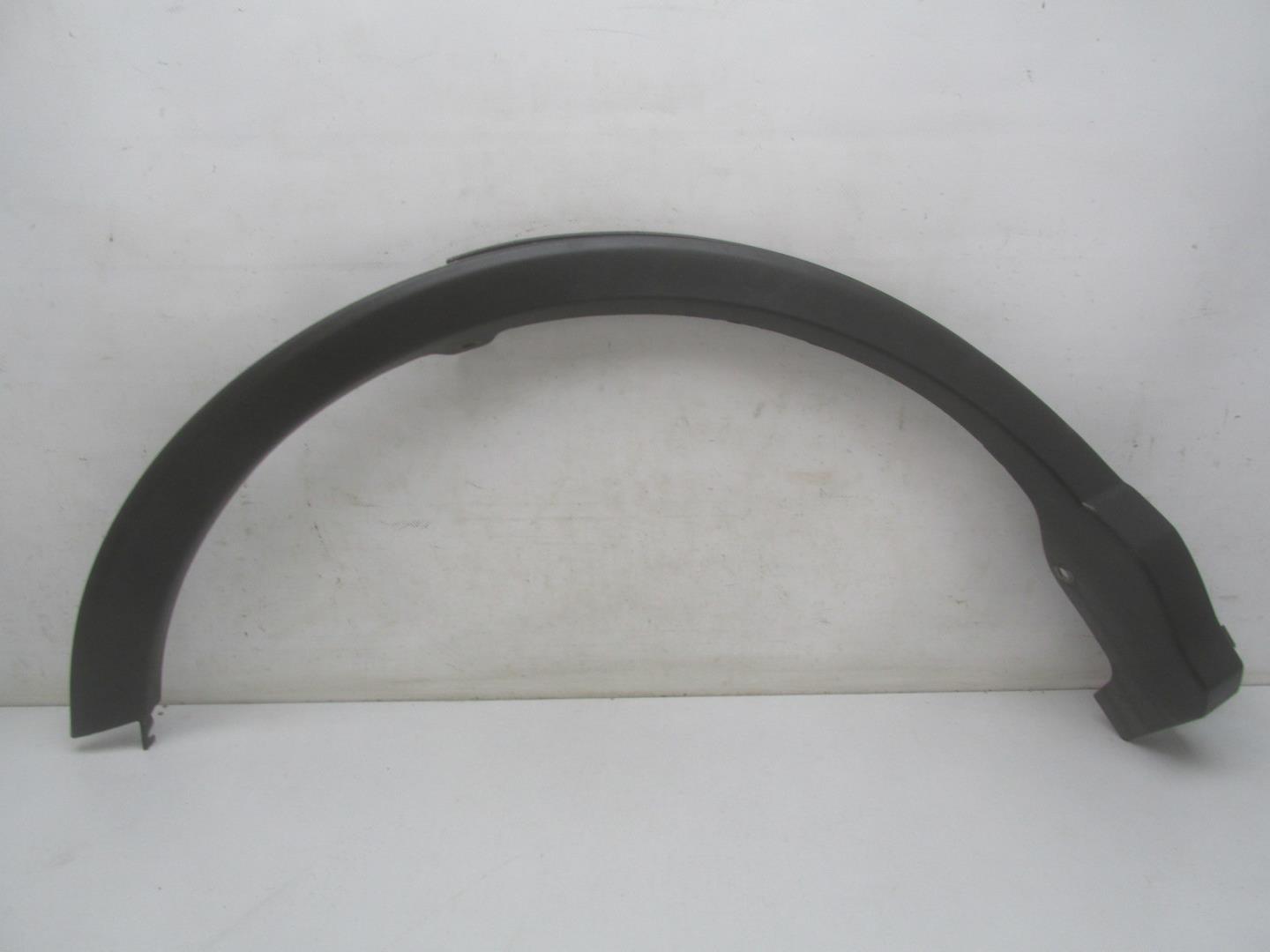 Накладка заднего крыла правого