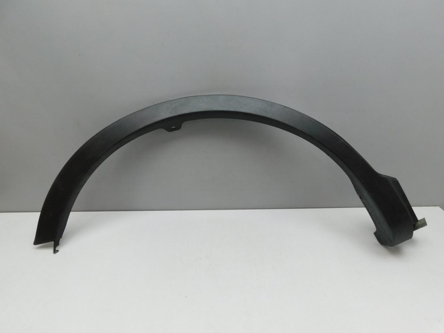 Накладка заднего крыла правого