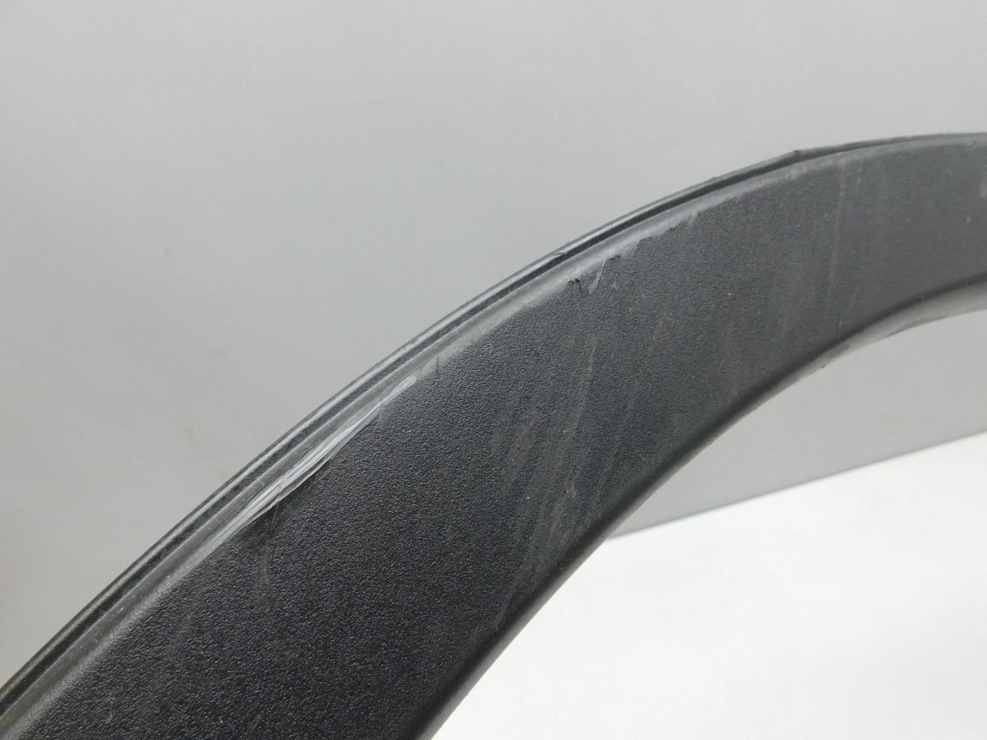 Накладка заднего крыла правого