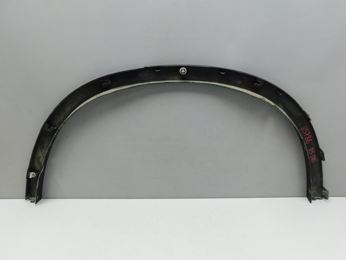 Накладка заднего крыла правого