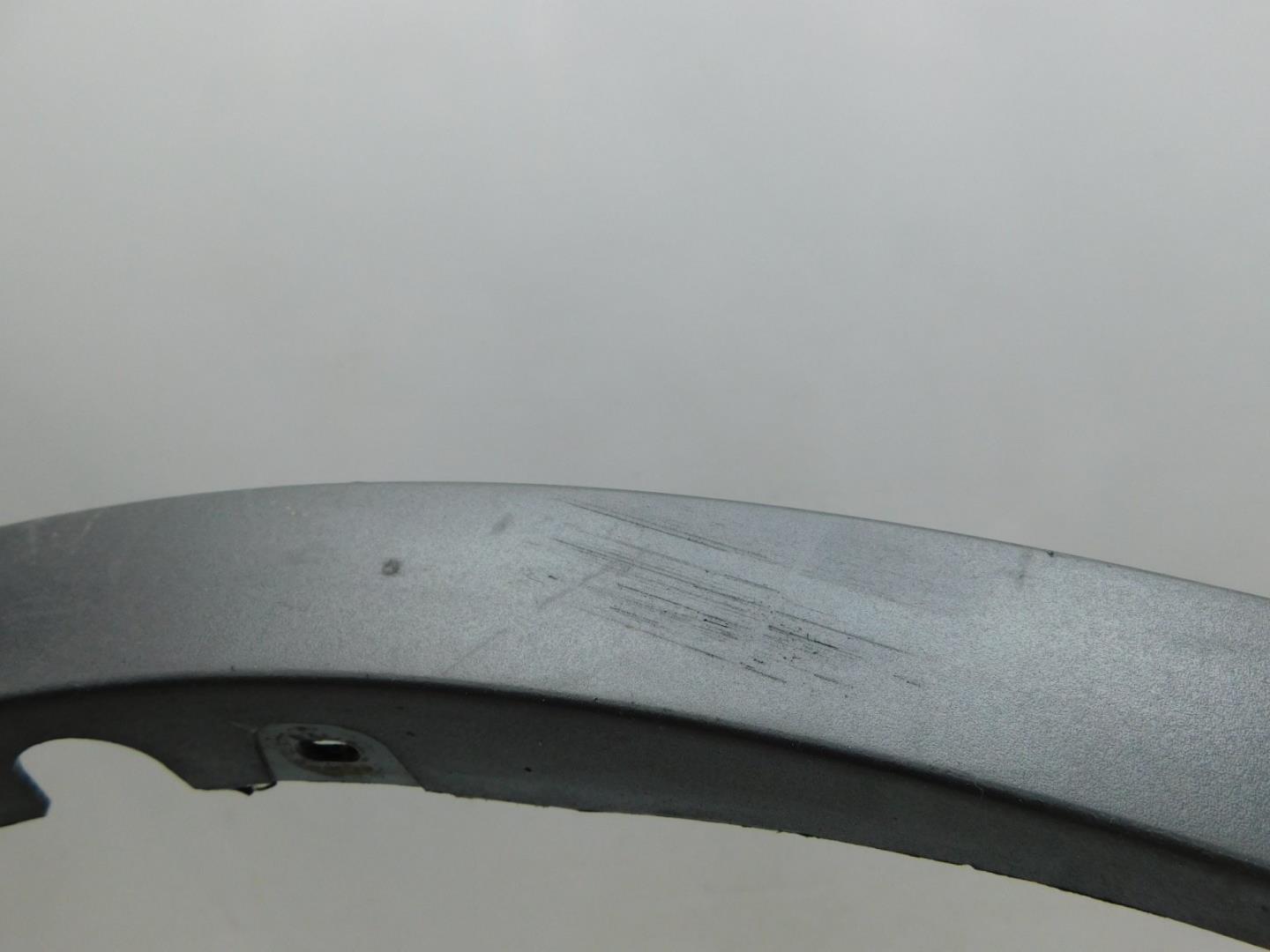 Накладка заднего крыла правого