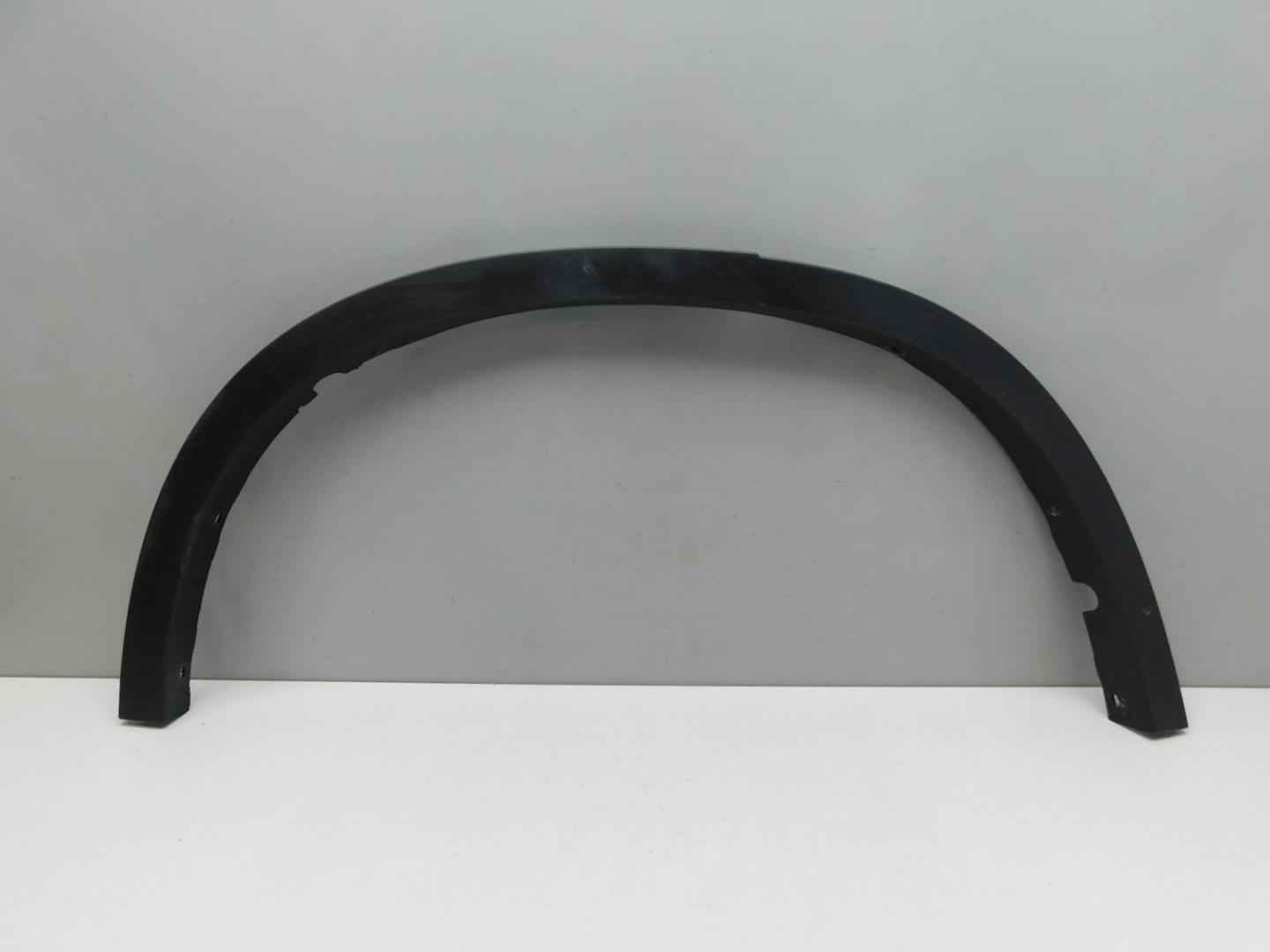 Накладка заднего крыла правого