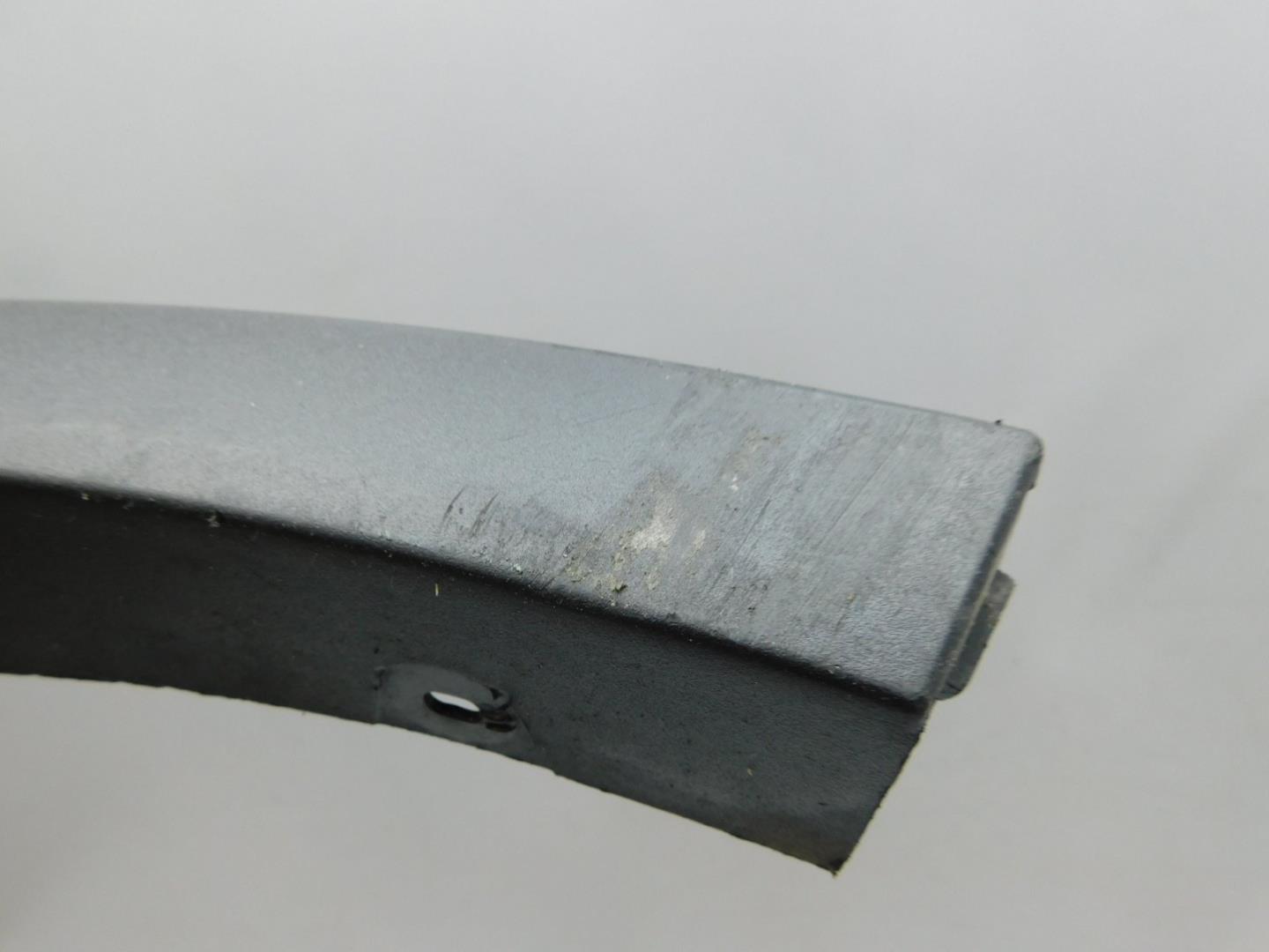 Накладка заднего крыла правого