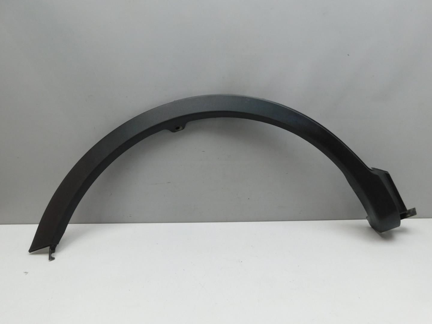 Накладка заднего крыла правого