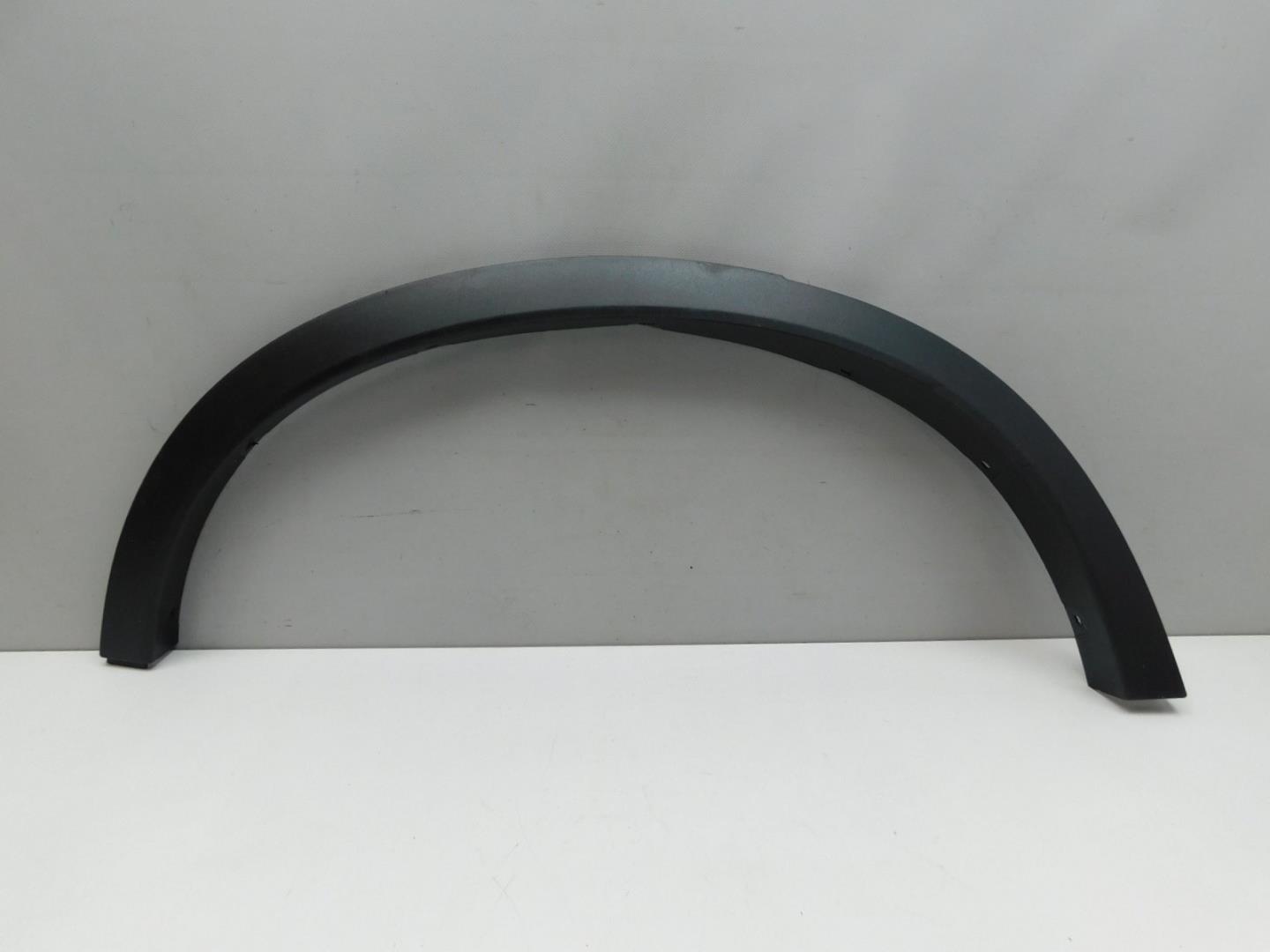 Накладка заднего крыла правого