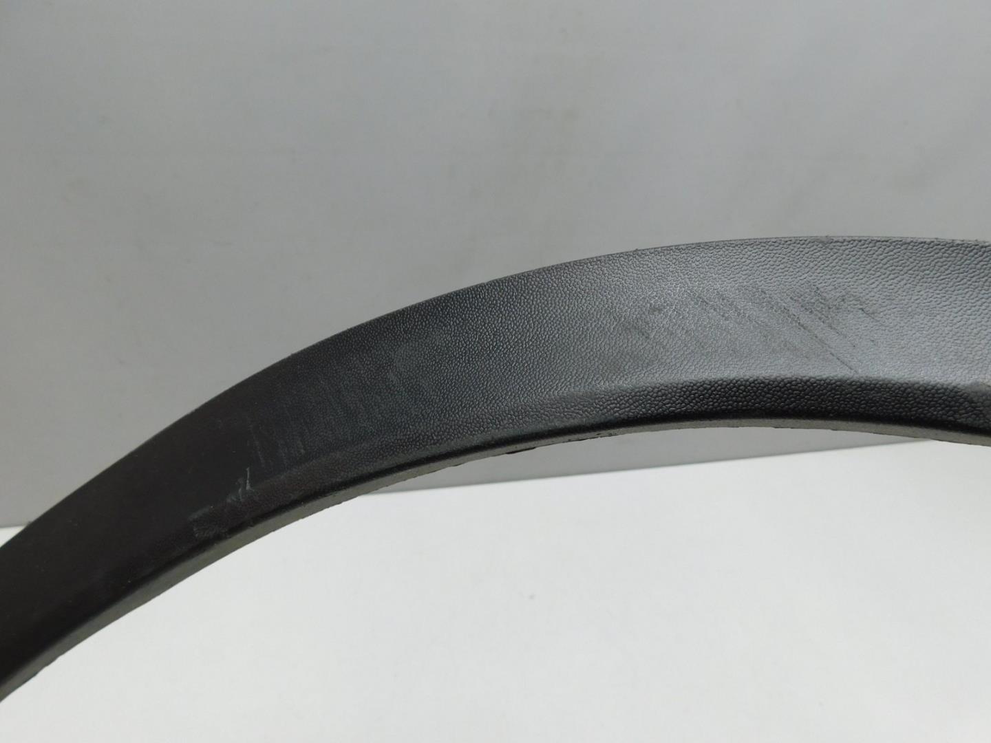 Накладка заднего крыла правого