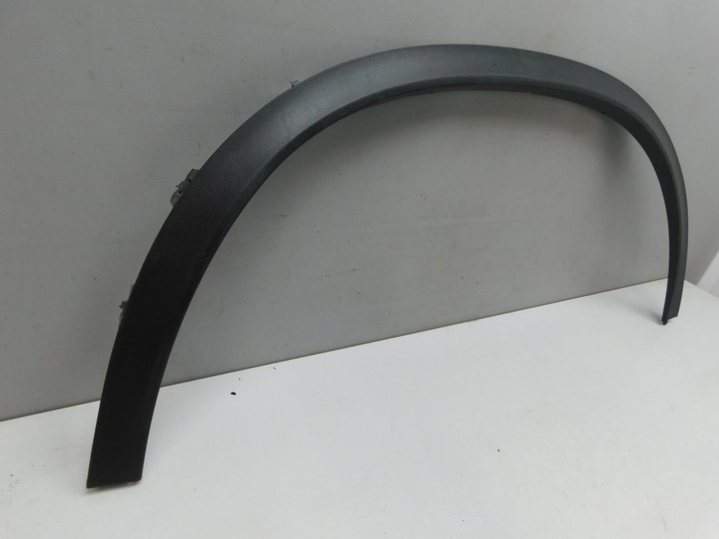 Накладка заднего крыла правого