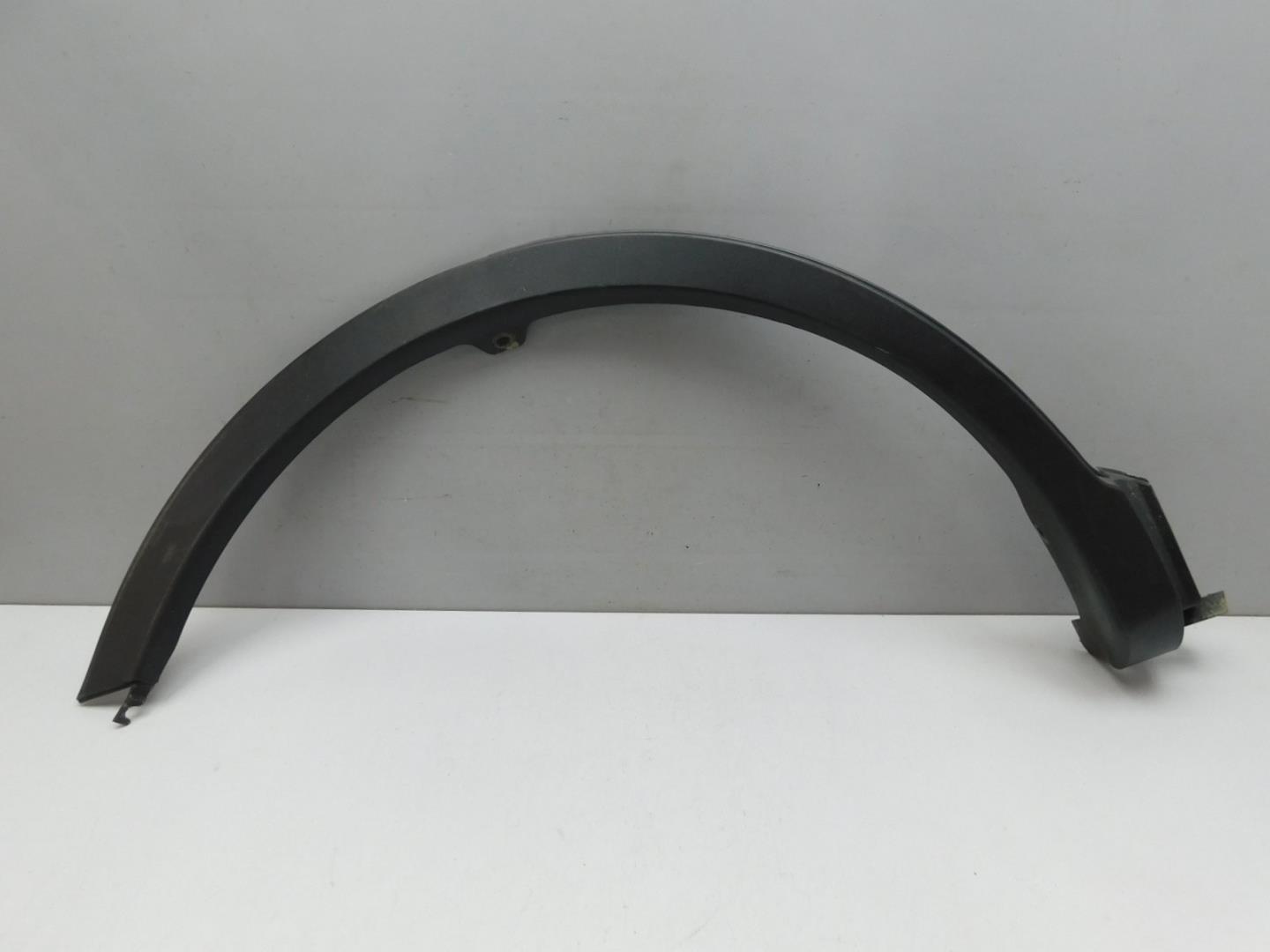 Накладка заднего крыла правого