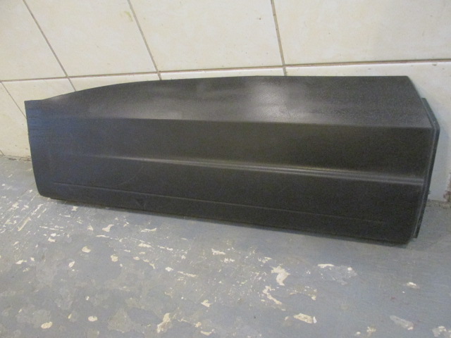 Накладка двери задней правой