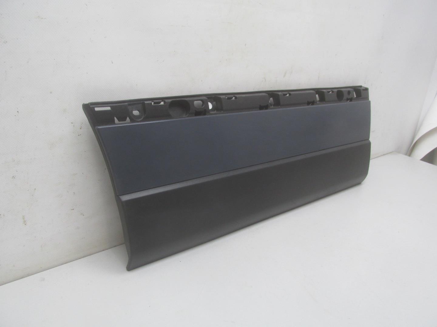 Накладка двери задней правой