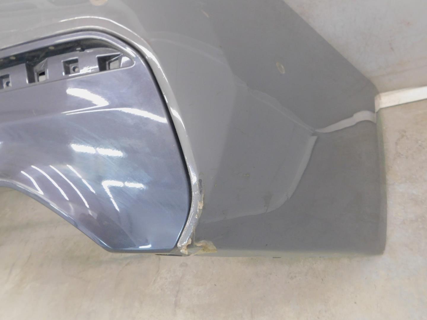 Бампер задний