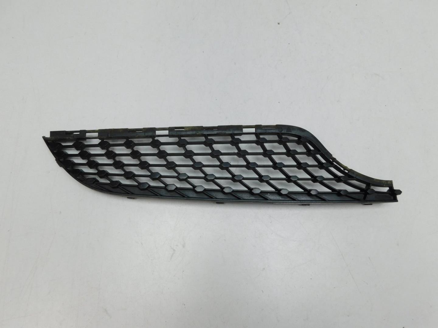 Накладка на решетку радиатора