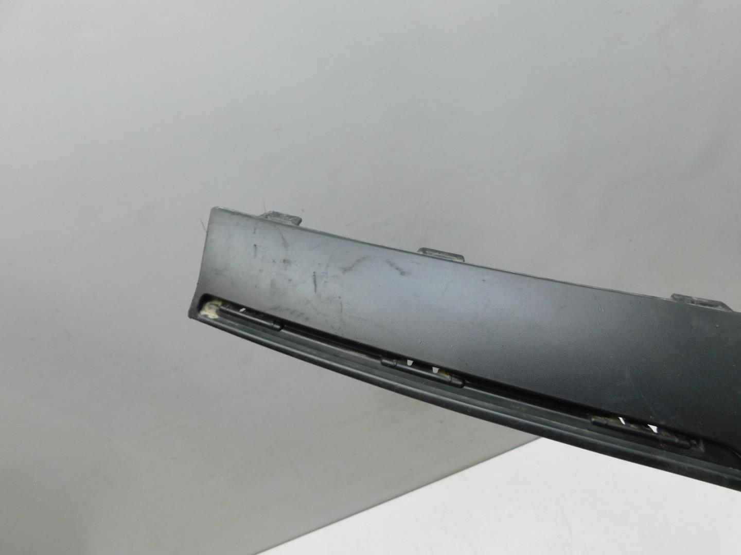 Накладка на решетку радиатора