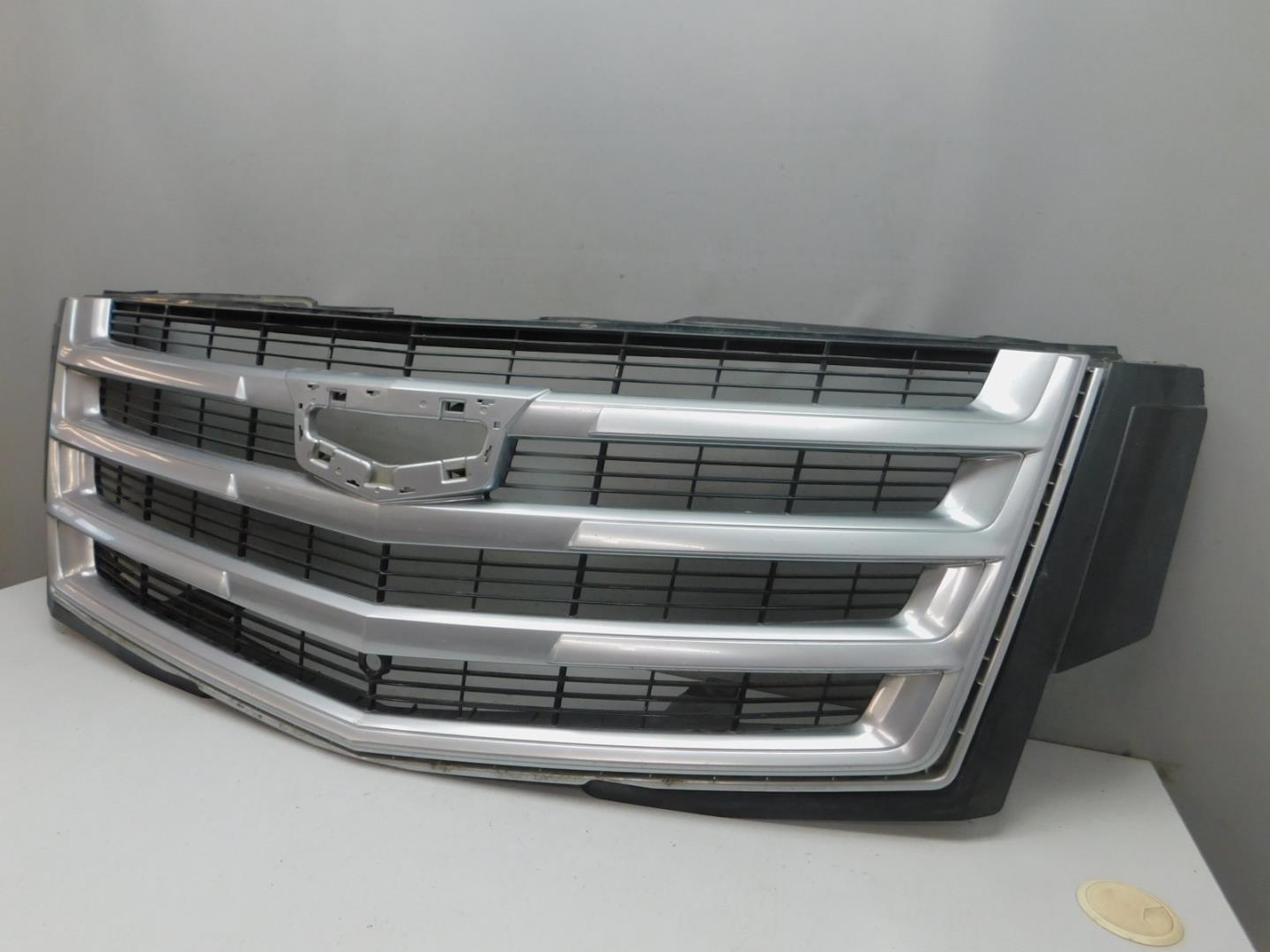 Решетка радиатора