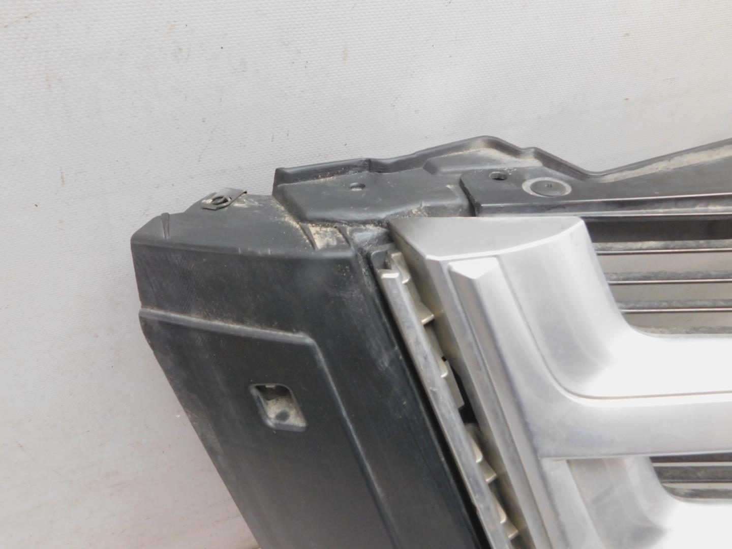 Решетка радиатора