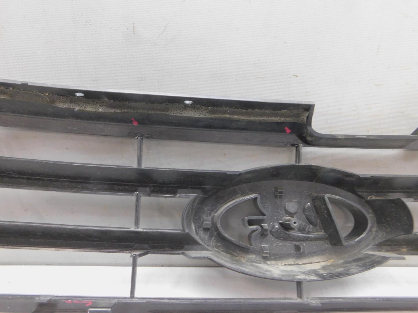 Решетка радиатора