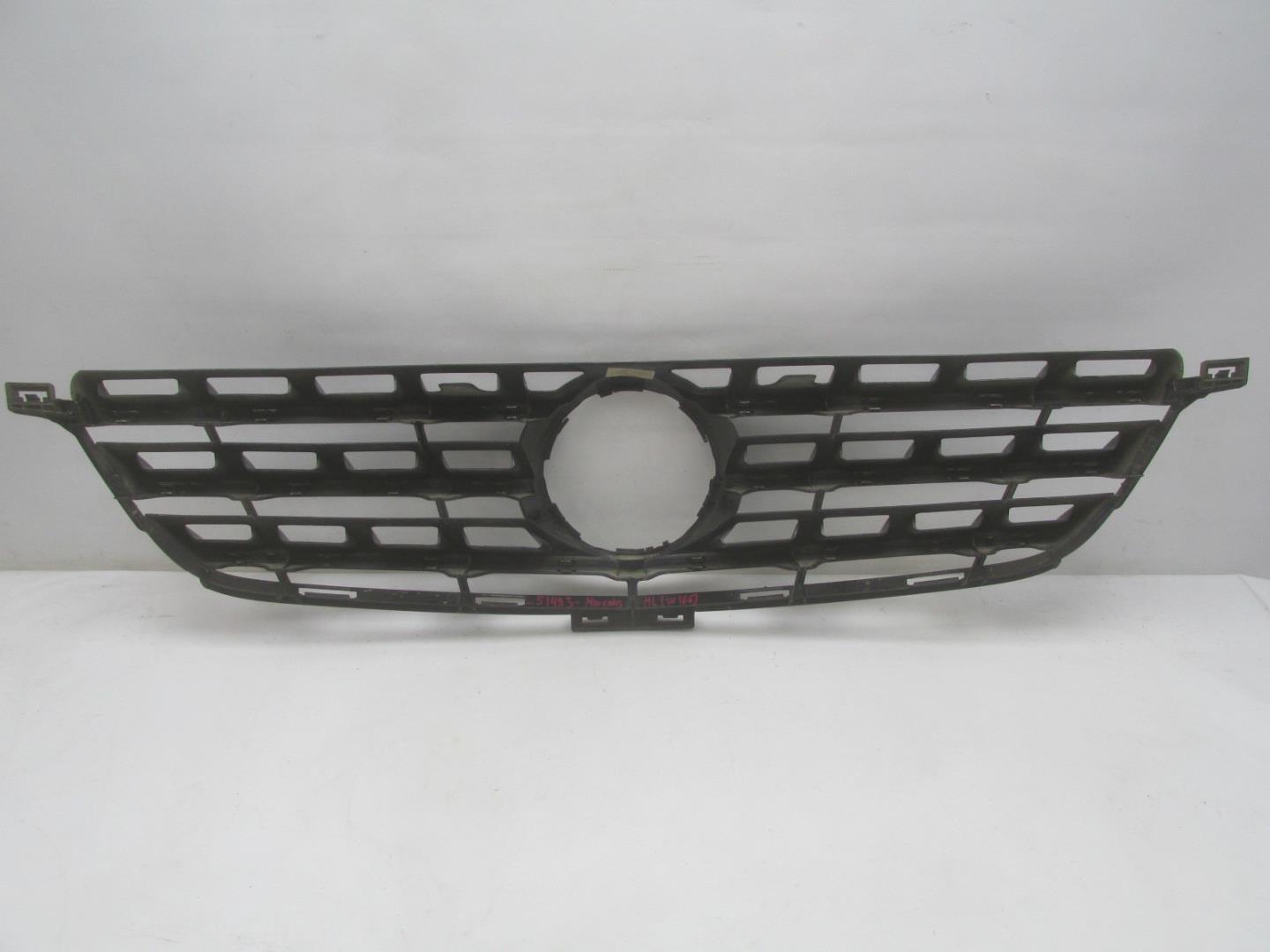 Решетка радиатора