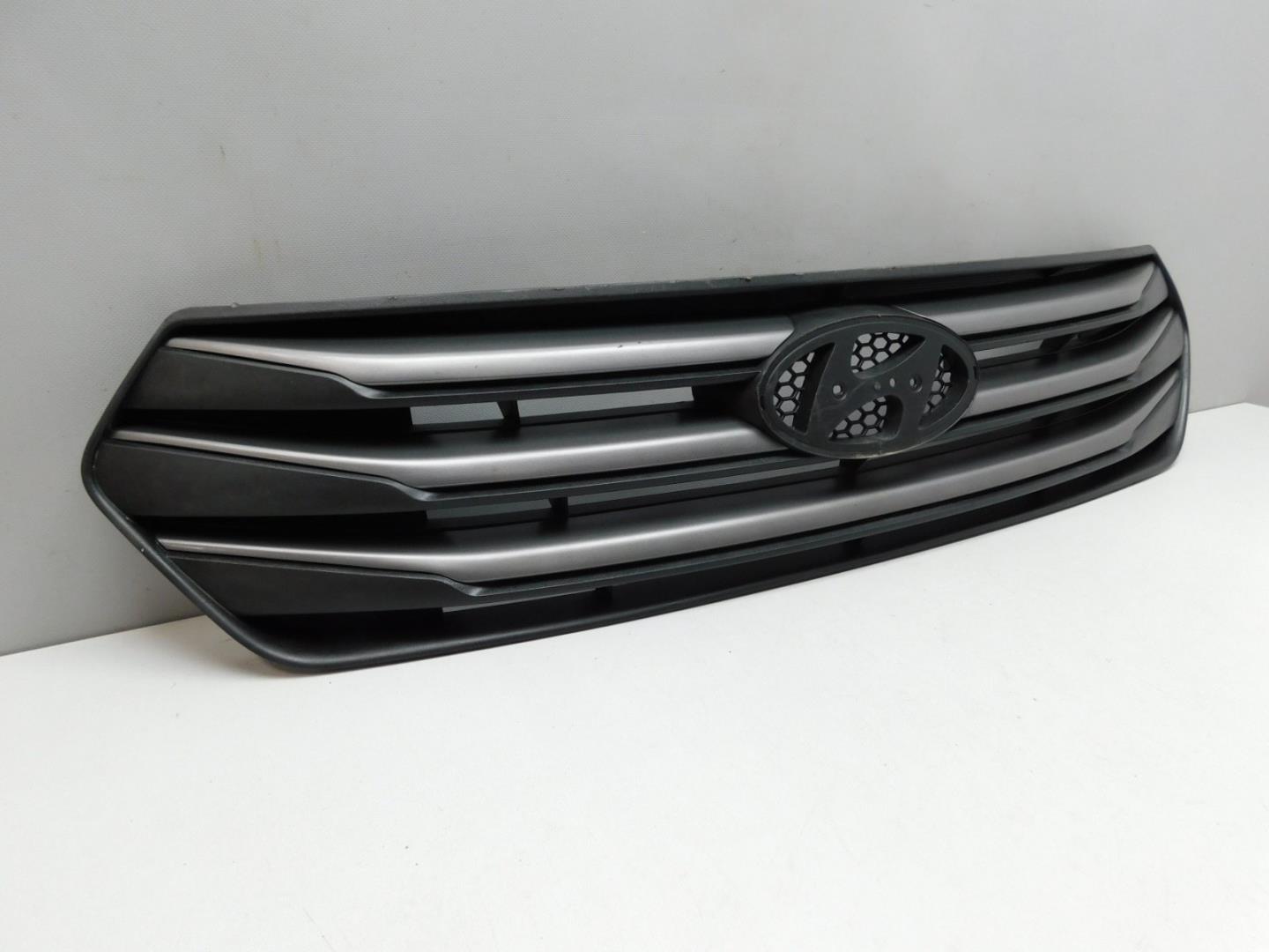 Решетка радиатора