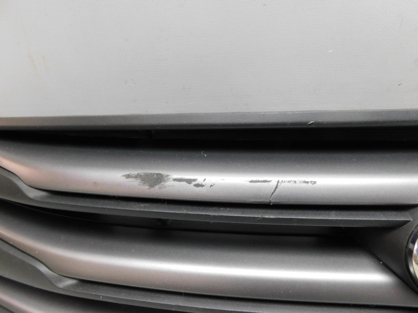 Решетка радиатора