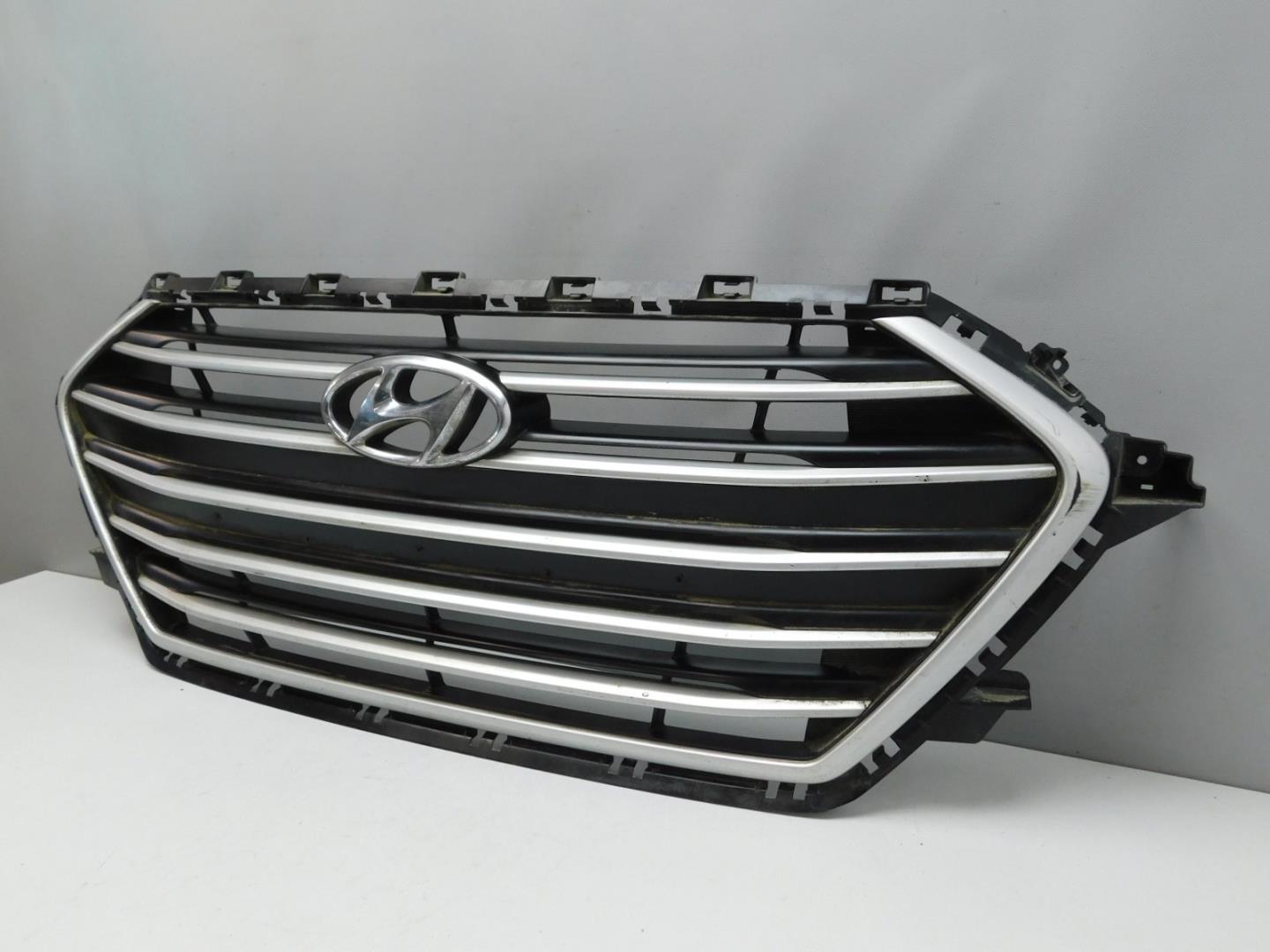 Решетка радиатора