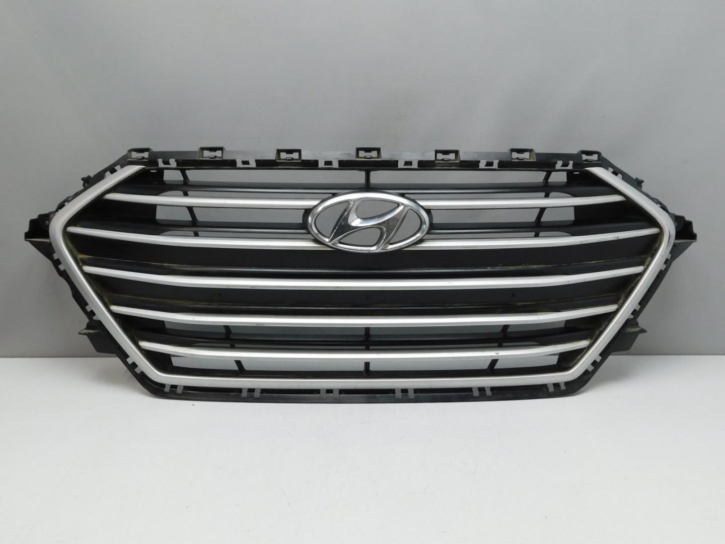 Решетка радиатора