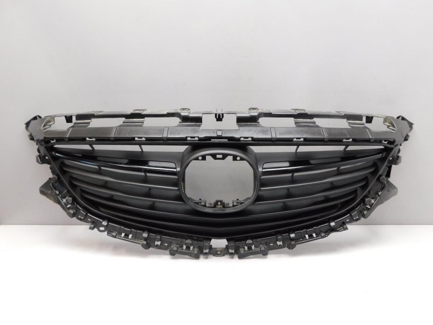 Решетка радиатора