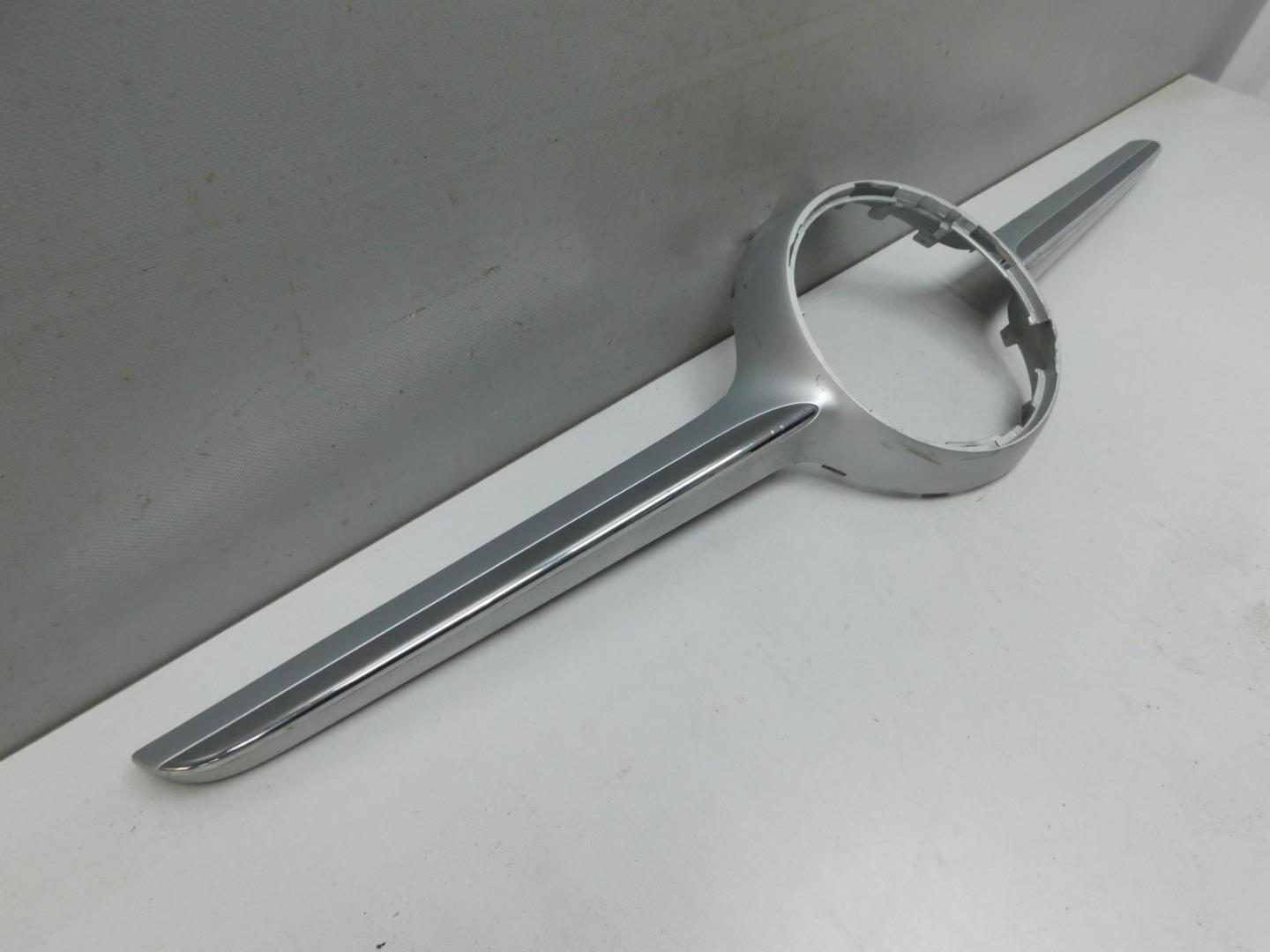 Накладка на решетку радиатора